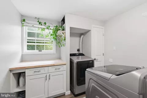Other - 6401 Limerick Ct, Springfield, VA 22152 photo 14 of 16