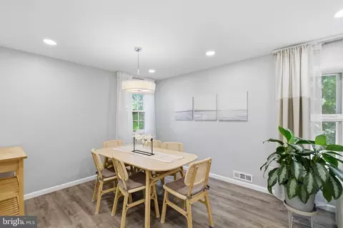 Dining - 6401 Limerick Ct, Springfield, VA 22152 photo 1 of 2
