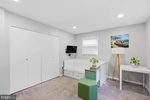Bedroom - 6401 Limerick Ct, Springfield, VA 22152 photo 2 of 5