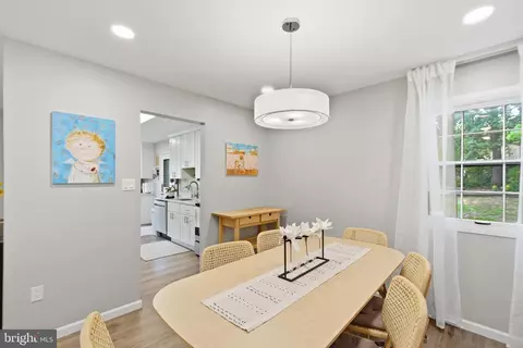 Dining - 6401 Limerick Ct, Springfield, VA 22152 photo 2 of 2