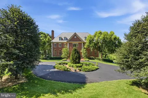 6700 Clifton Rd, Clifton, VA 20124
