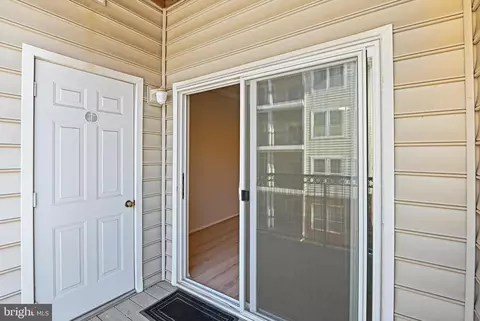 Exterior - 1580 Spring Gate Dr #4312, Mclean, VA 22102 photo 2 of 3