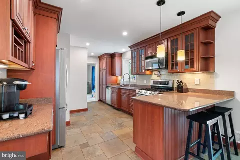 Kitchen - 9202 Setter Pl, Springfield, VA 22153 photo 1 of 4