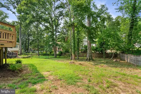 Exterior - 9202 Setter Pl, Springfield, VA 22153 photo 7 of 9