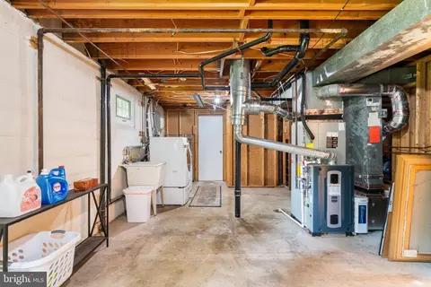 Other - 9202 Setter Pl, Springfield, VA 22153 photo 15 of 16