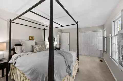 Bedroom - 2085 Cobblestone Ln, Reston, VA 20191 photo 3 of 7