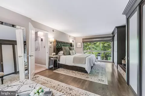Bedroom - 11211 Wedge Dr, Reston, VA 20190 photo 1 of 7