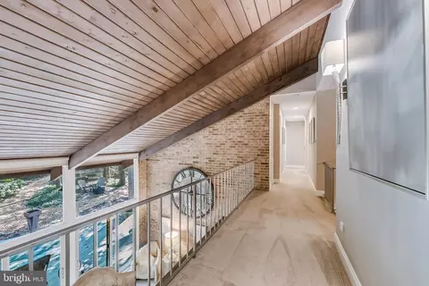 Entry Way - 11211 Wedge Dr, Reston, VA 20190 photo 8 of 10