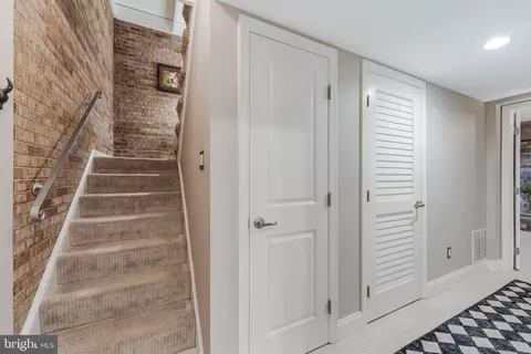 Entry Way - 11211 Wedge Dr, Reston, VA 20190 photo 9 of 10