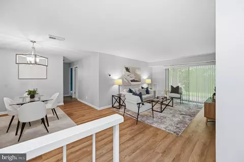5928 Cove Landing Rd #101 A, Burke, VA 22015