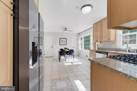 Kitchen - 8109 Overton Ct, Springfield, VA 22153 photo 2 of 3
