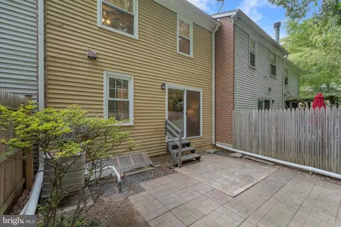 Exterior - 8565 Tyrolean Way, Springfield, VA 22153 photo 5 of 5