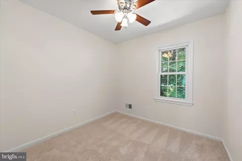 Bedroom - 8565 Tyrolean Way, Springfield, VA 22153 photo 6 of 7