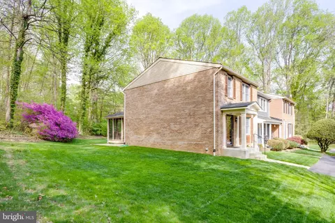 Exterior - 5836 Canvasback Rd, Burke, VA 22015 photo 14 of 21
