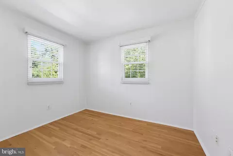 Bedroom - 6900 Spur Rd, Springfield, VA 22153 photo 5 of 5
