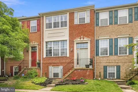 13111 Watchwood Ln, Fairfax, VA 22033
