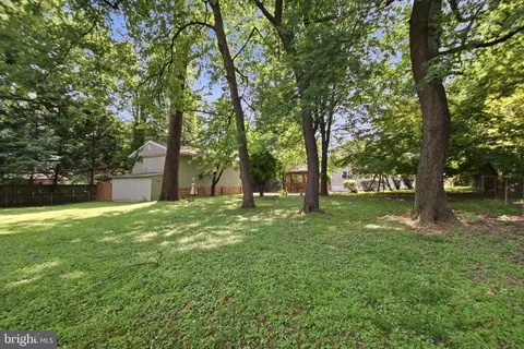 511 Malcolm Rd NW, Vienna, VA 22180 photo 11