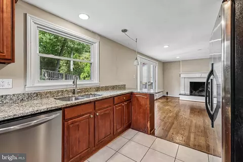 Kitchen - 2322 Old Trail Dr, Reston, VA 20191 photo 2 of 3