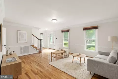 2207 Wittington Blvd, Alexandria, VA 22308