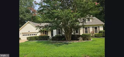 2207 Wittington Blvd, Alexandria, VA 22308