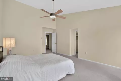 Bedroom - 7204 Gentian Ct, Springfield, VA 22152 photo 3 of 12
