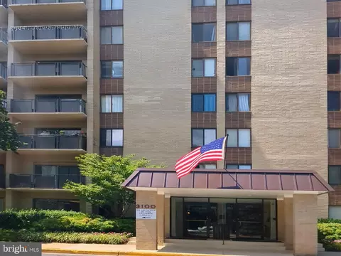3100 Manchester St #220, Falls Church, VA 22044