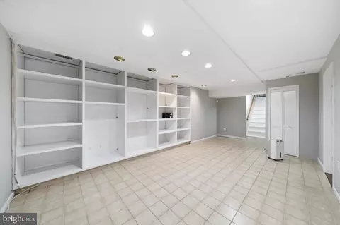 Other - 8518 Rehoboth Ct, Vienna, VA 22182 photo 11 of 13