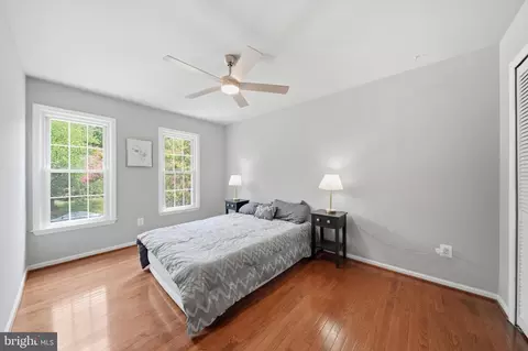 Bedroom - 8518 Rehoboth Ct, Vienna, VA 22182 photo 3 of 6
