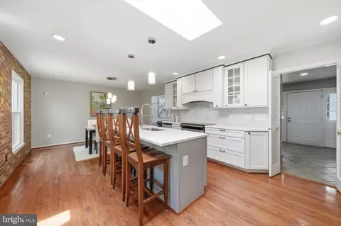 Kitchen - 8518 Rehoboth Ct, Vienna, VA 22182 photo 3 of 7