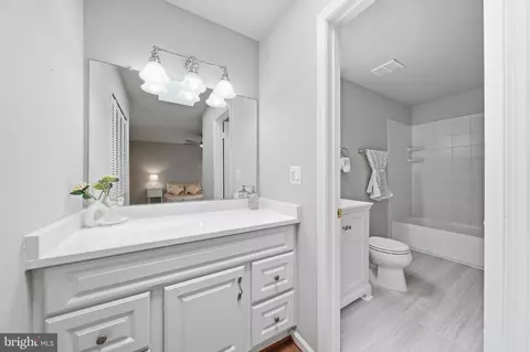 Bath - 8518 Rehoboth Ct, Vienna, VA 22182 photo 1 of 4