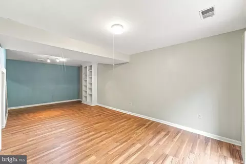 Living - 7925 Pebble Brook Ct, Springfield, VA 22153 photo 4 of 5