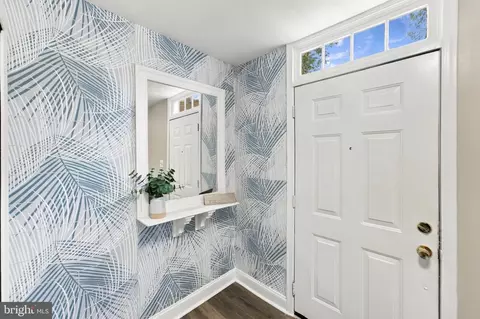Entry Way - 7925 Pebble Brook Ct, Springfield, VA 22153 photo 1 of 15