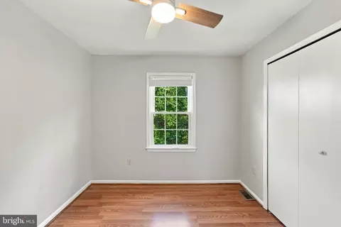 Bedroom - 7925 Pebble Brook Ct, Springfield, VA 22153 photo 3 of 6
