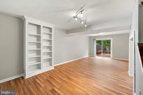 Living - 7925 Pebble Brook Ct, Springfield, VA 22153 photo 5 of 5