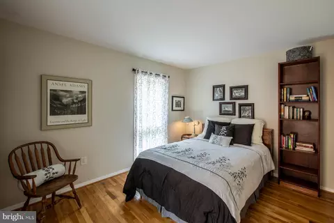 Bedroom - 11480 Links Dr, Reston, VA 20190 photo 2 of 3
