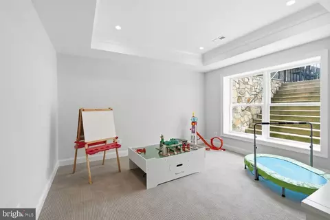 Other - 6909 Arbor Ln, Mclean, VA 22101 photo 10 of 16