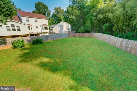 Exterior - 5246 Guinea Rd, Burke, VA 22015 photo 9 of 11