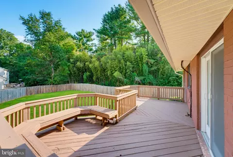 Exterior - 5246 Guinea Rd, Burke, VA 22015 photo 3 of 11