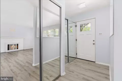 Entry Way - 7410 Dickenson St, Springfield, VA 22150 photo 1 of 4