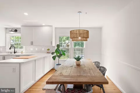 Dining - 8331 Wickham Rd, Springfield, VA 22152 photo 1 of 3
