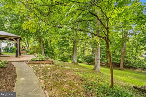 Exterior - 5313 Atlee Pl, Springfield, VA 22151 photo 10 of 15