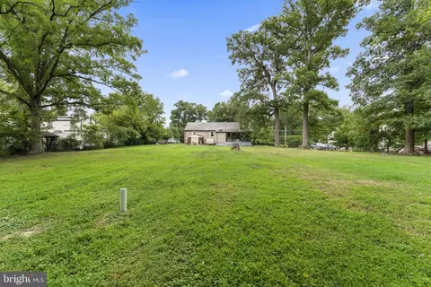 Exterior - 8721 Pohick Rd, Springfield, VA 22153 photo 9 of 13
