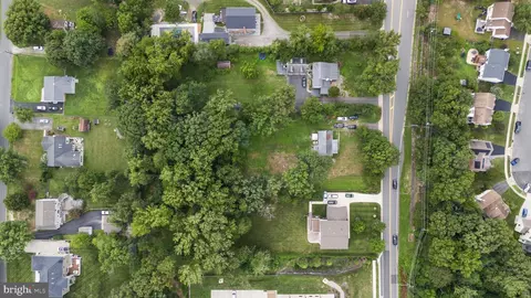 View/Area - 8721 Pohick Rd, Springfield, VA 22153 photo 4 of 7