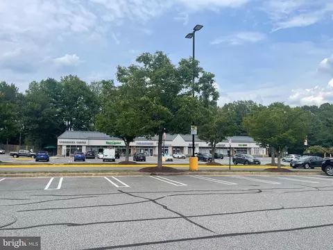 Exterior - 8721 Pohick Rd, Springfield, VA 22153 photo 13 of 13