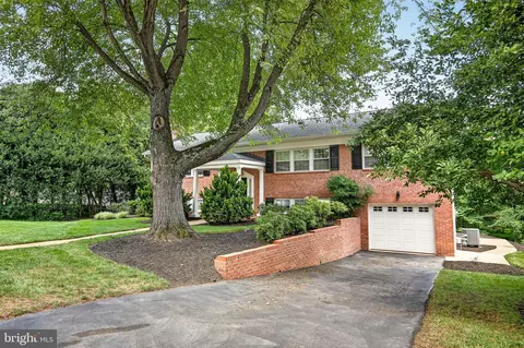 Other - 7124 Thrasher Rd, Mclean, VA 22101 photo 3 of 19