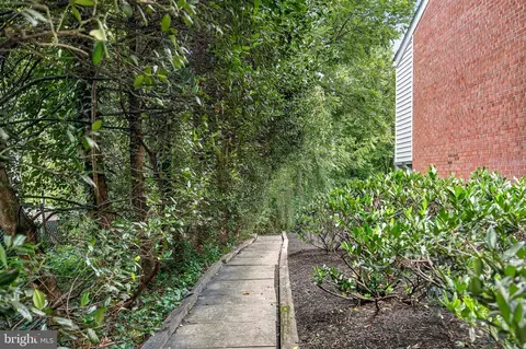 Other - 7124 Thrasher Rd, Mclean, VA 22101 photo 4 of 19