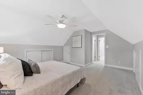 Bedroom - 6015 Backlick Rd, Springfield, VA 22150 photo 2 of 3