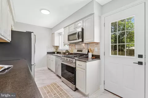 Kitchen - 6015 Backlick Rd, Springfield, VA 22150 photo 1 of 1