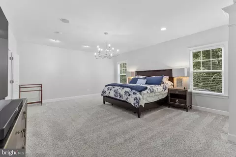 Bedroom - 1302 Scotts Run Rd, Mclean, VA 22102 photo 3 of 8