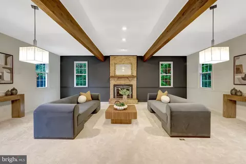 Living - 10910 Wilder Point Ln, Reston, VA 20191 photo 4 of 5